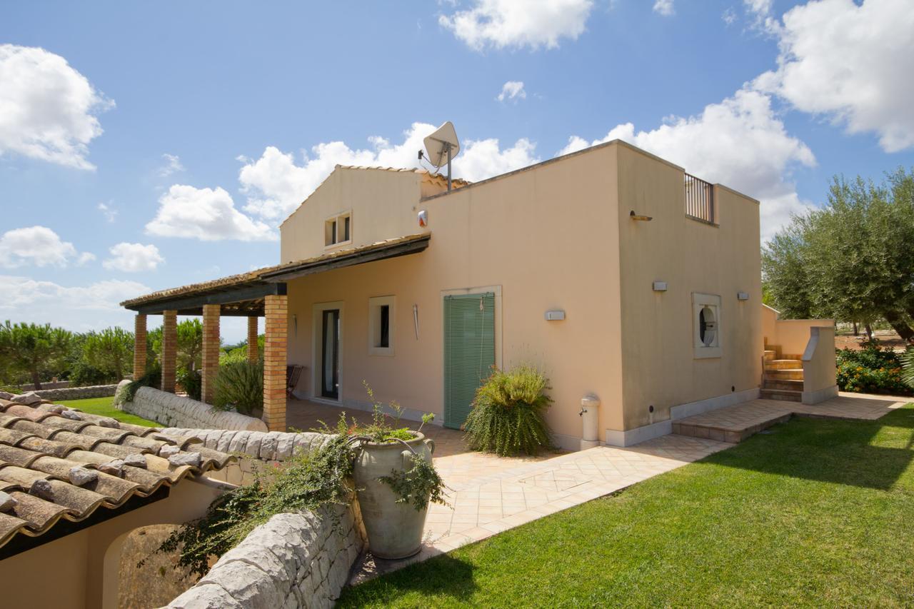 La Casetta Sicilian * Case Rosolia